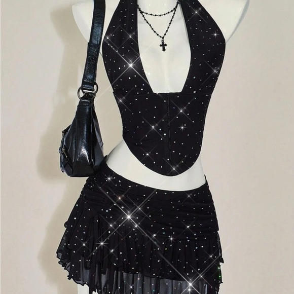 Black Halter Set with Rhinestones - Picture 2 of 2